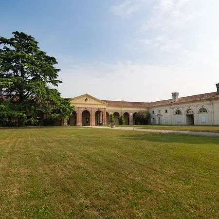Le Barchesse Apartahotel Casavagra
